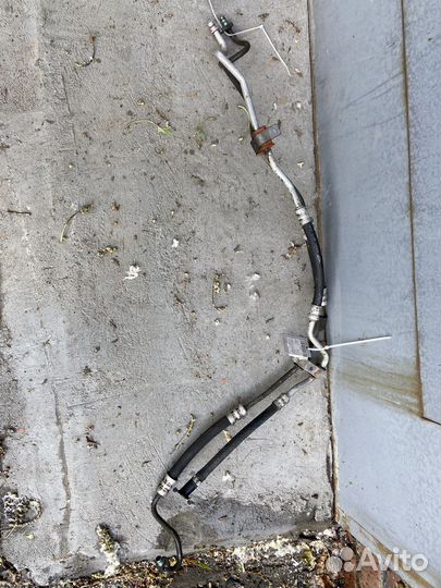 Трубка Гур на пежо 307