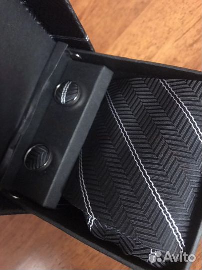 Галстук с запонками Италия