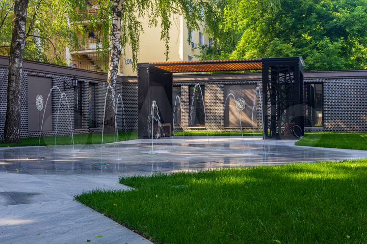 2-к. квартира, 88,2 м², 2/4 эт.