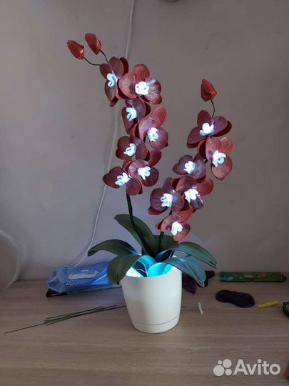 Светильник орхидея