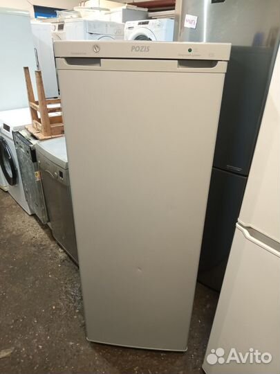 Холодильник бу маленький на гарантии. Доставим