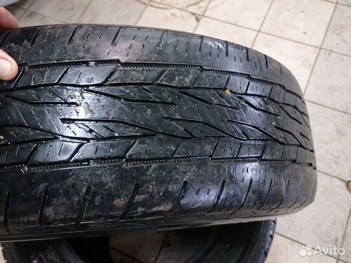 Continental ContiCrossContact LX2 215/65 R16 98H