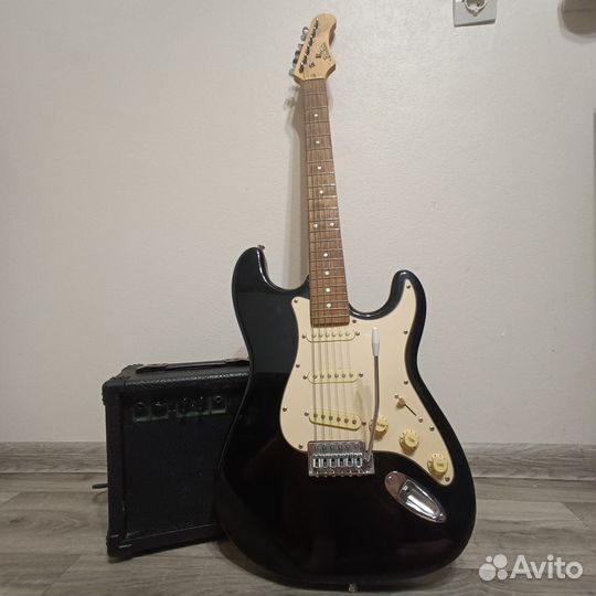 Электрогитара Thunder EG-3020 + комбик