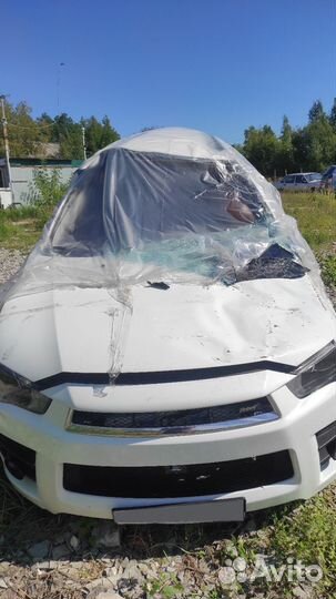 Mitsubishi Outlander 2.4 CVT, 2011, битый, 258 000 км