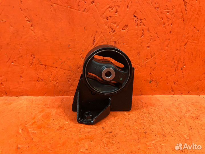 Подушка двигателя передняя toyota OPA