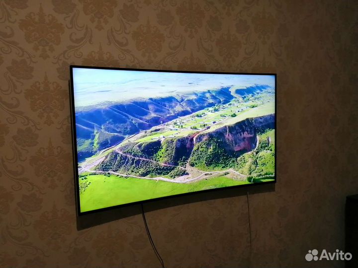 Телевизор Samsung UE55HU7200
