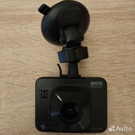 Видеорегистратор Navitel AR250NV
