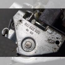 Замок двери правый задний Iveco Daily 3