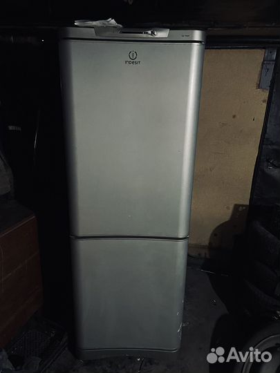 Холодильник indesit no frost