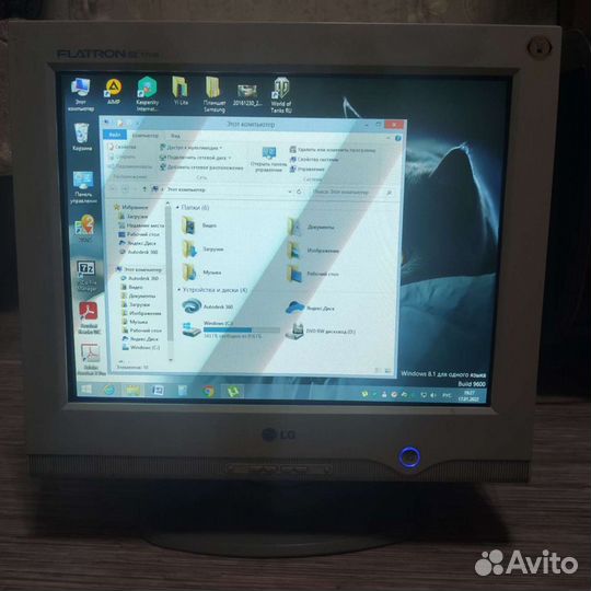Монитор LG Flatron ez T711B