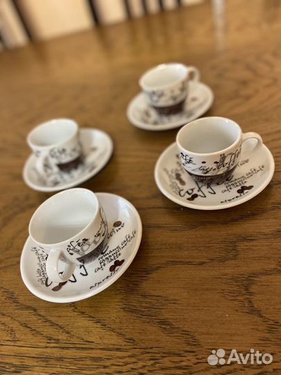 Кофейные чашки
