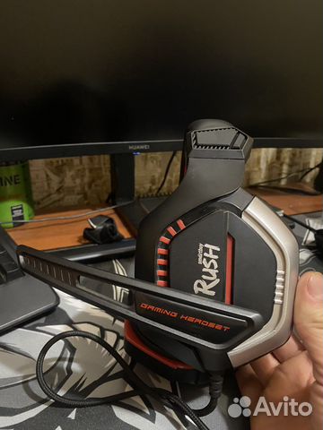 Игровые наушники с микрофоном