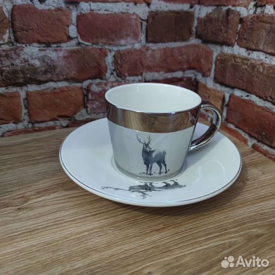 Кофейная чашка с блюдцем