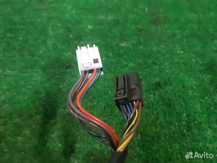 Dodge RAM 2019- зеркало левое 68276501AG