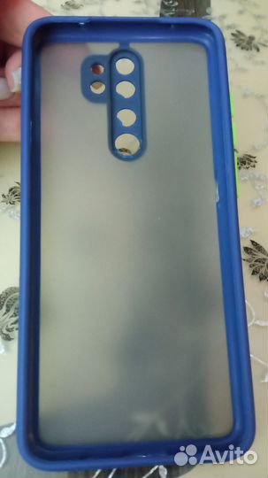 Чехлы на телефон