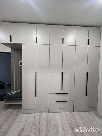 Стильная прихожая на заказ