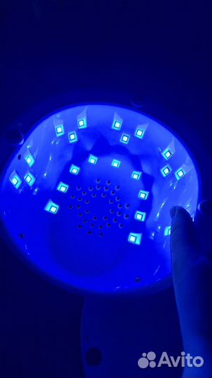 LED/UV лампа для маникюра