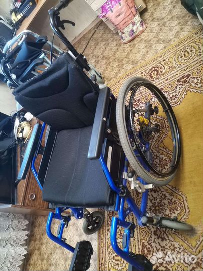 Инвалидная коляска