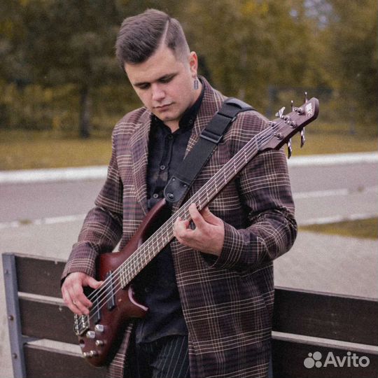 Преподаватель по гитаре, репетитор по гитаре