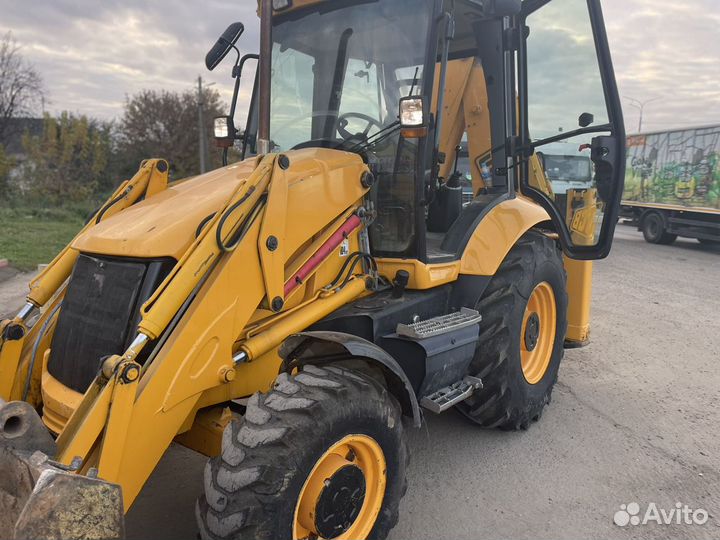 Эскаватор jsb