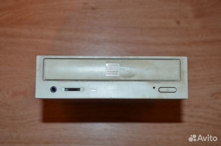 SD-Приводы для системного блока(Компьютера)