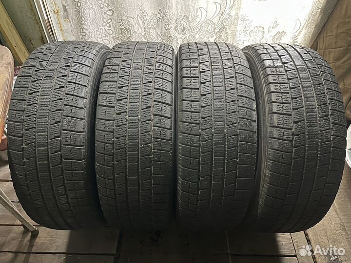 Northtrek N1 215/60 R16 95