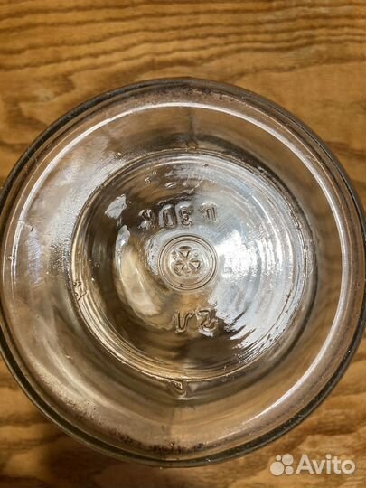 Банка стеклянная 2л