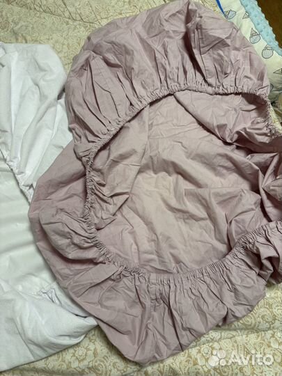 Наматрасник непромокаемый на резинке