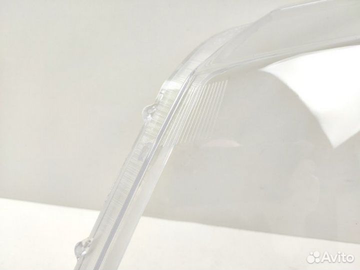 Стекло фары переднее левое Cadillac Cts 2