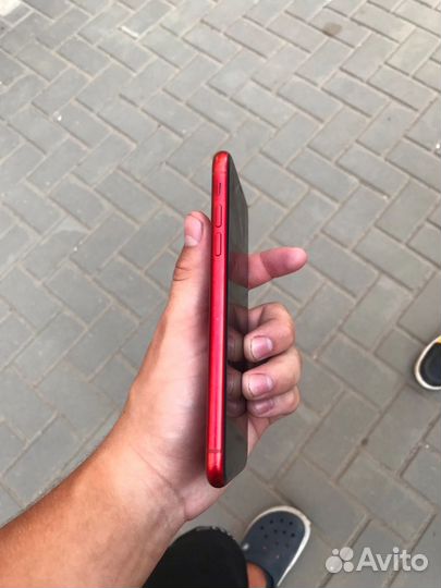 Телефон xr 128гб