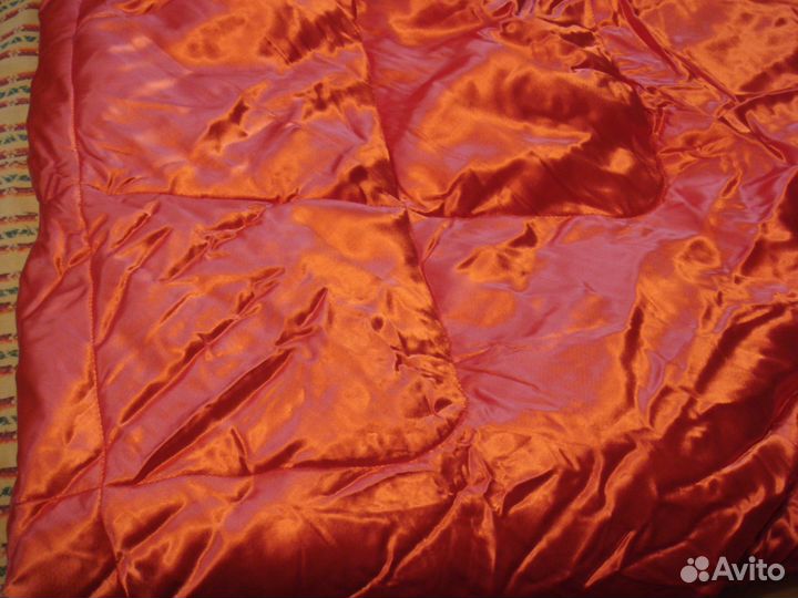 Одеяло пуховое новое