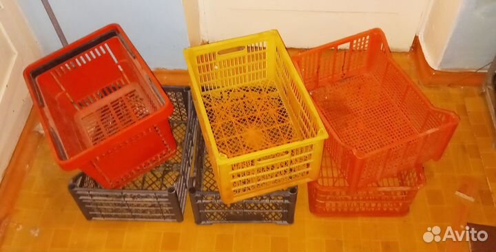 Пластиковые ящики бу