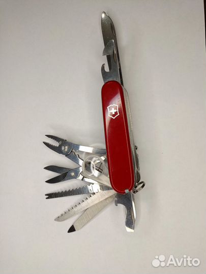 Victorinox swisschamp (швейцарский нож)