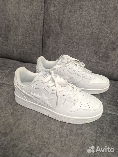 Кроссовки белые р 43