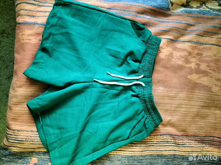 Шорты новые