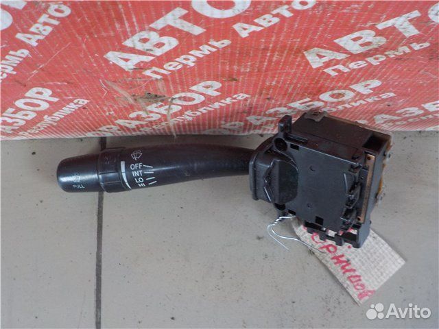 Подрулевой переключатель дворников Toyota Corolla