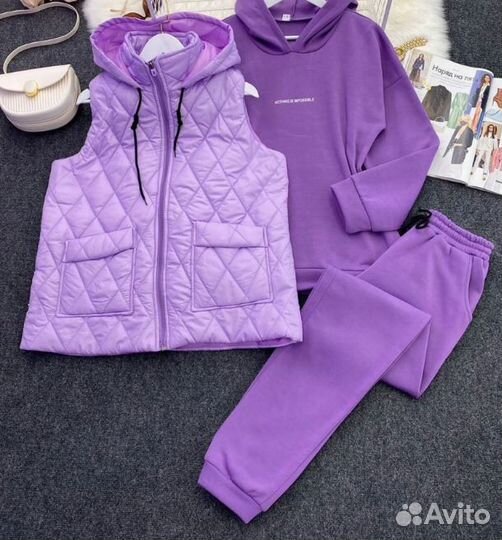 Демисезонный костюм тройка