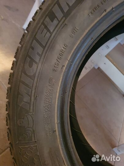 Michelin X-Ice XI3 215/60 R16