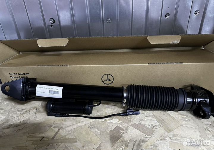 Амортизатор задний Mercedes 166 А1663200130