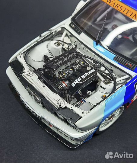 Модель 1/24 BMW M3 DTM E30
