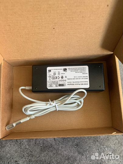 Зарядное устройство питания Apple/14.5V 3.1A