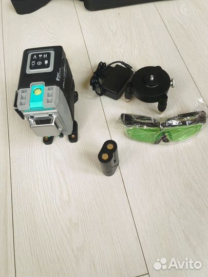 Лазерный уровень Deko dkll12tdP02 (12 линий)