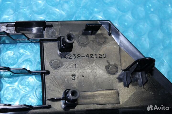 Накладка стеклоподъемника Рав 4 Оригинал 2013-2015