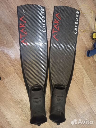 Продам карбоновые ласты
