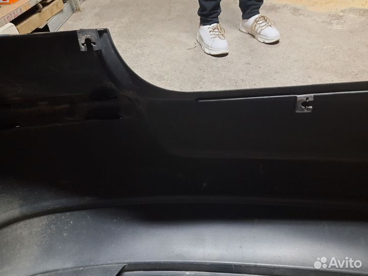 Задний бампер тойота авенсис
