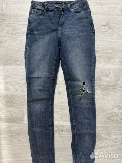 Джинсы