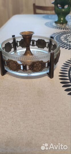 Вазочка-конфетница украшенная мельхиором