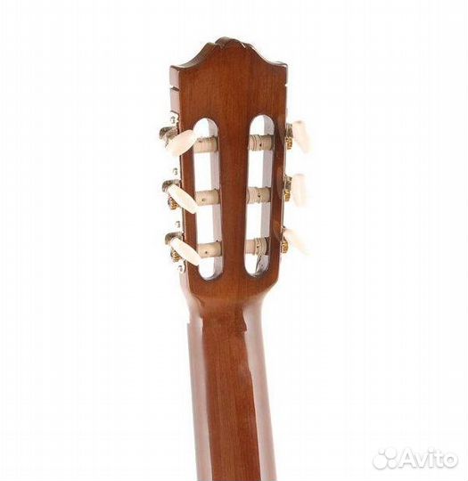 Гитара Yamaha C40