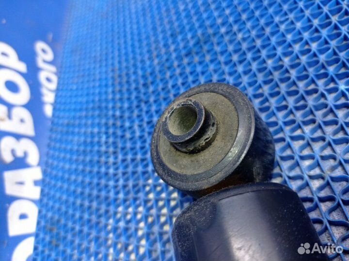 Задний амортизатор Opel Astra Gtc купе Z18XER 2008