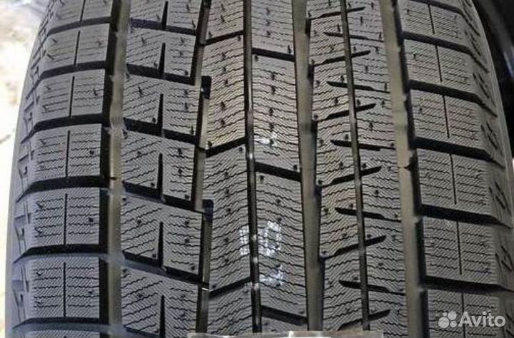 Yokohama Ice Guard IG60A 235/45 R18